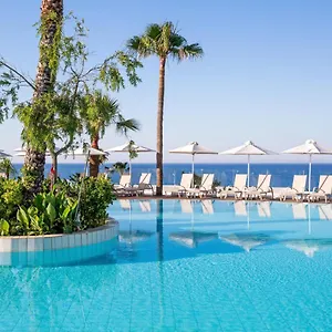 **** Szálloda Atlantica Sungarden Ciprus